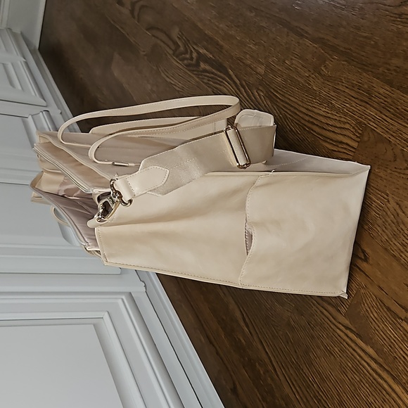 Beis Large Work Tote in beige - Picture 5 of 6